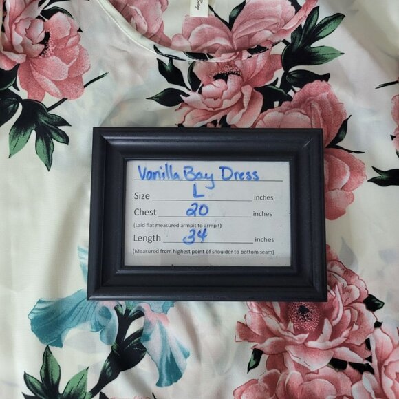 Vanilla Bay Dress Floral Short‎ Sleeve White Pink Roses Short Womens Large - Picture 7 of 13